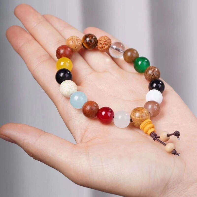 Eighteen-Seed Bracelet Lingyin 18-Seed Buddhist Prayer Beads Bodhi Bracelet for Men and Women, Wholesale and Dropshipping from the Manufacturer Eighteen-Seed Bracelet Lingyin 18-Seed Buddhist Prayer Beads Bodhi Bracelet for Men and Women, Wholesale and Dropshipping from the Manufacturer