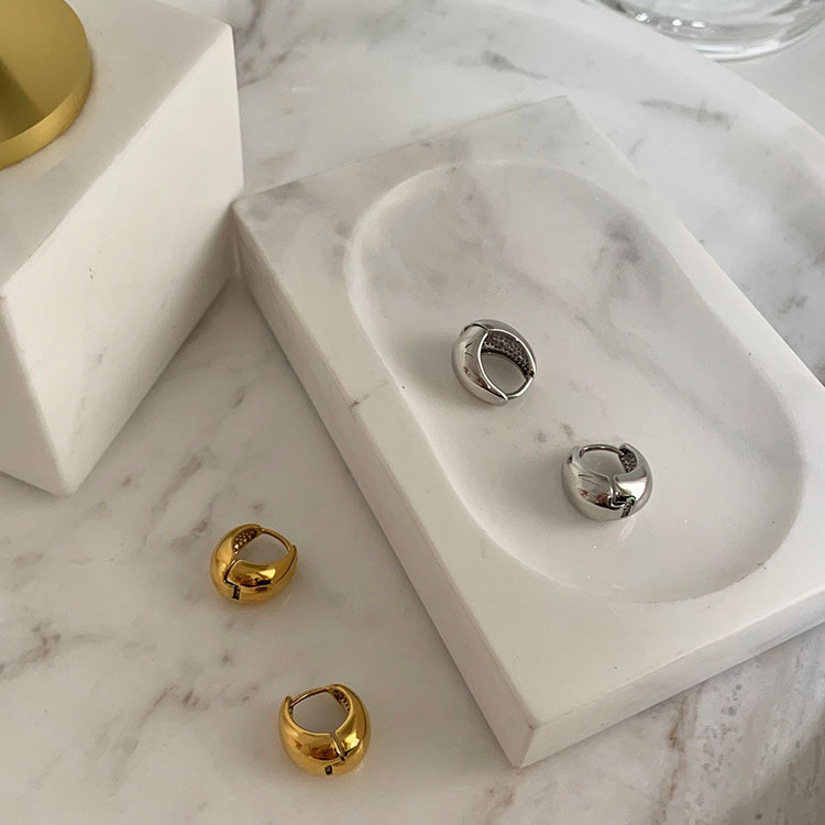 法式復古耳扣耳環女新款潮時尚百搭耳圈輕奢風耳釘小眾設計感耳飾