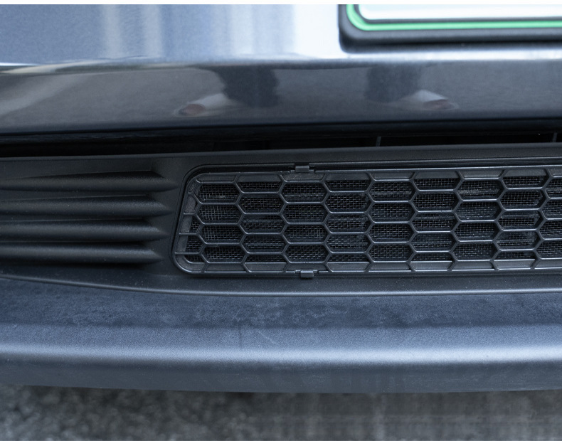 Suitable for Tesla Model Y Insect-Proof Net, Air Outlet Cover, Protective Accessories, Detachable Car Window, Cross-Border
