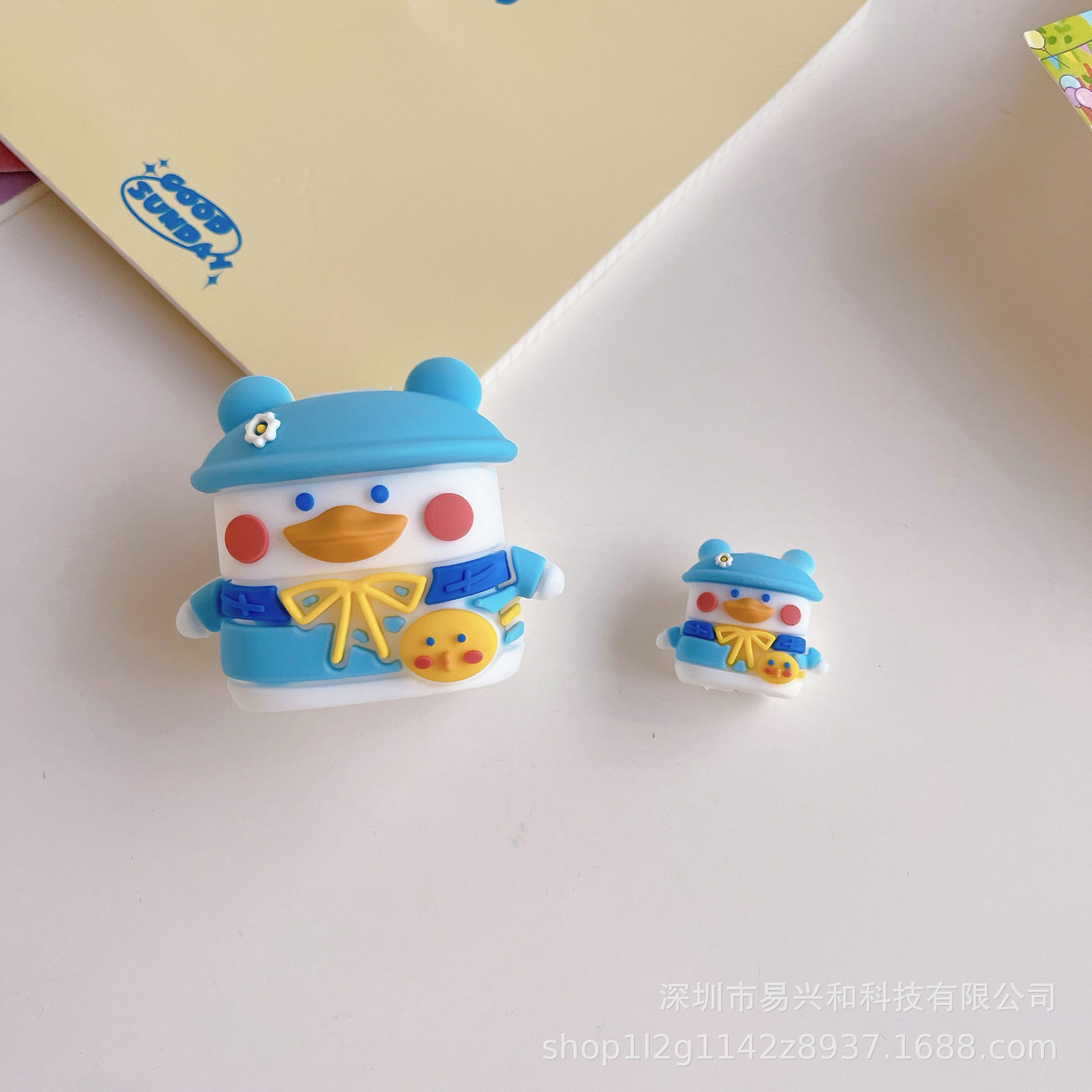 Aplicable Apple 18W / 20W cargador de cabeza de cubierta cargador de cubierta de cable de datos cubierta de 4 piezas al por mayor