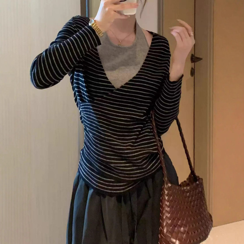法式气质条纹挂脖假两件长袖针织衫女秋装新款慵懒高级感修身上衣|undefined