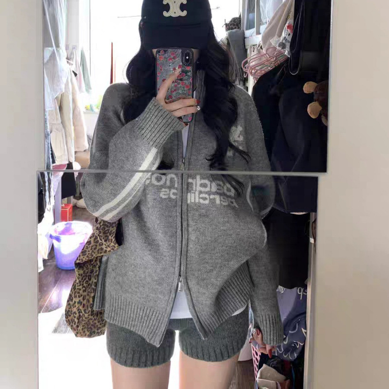 韩版棒球风翻领拉链毛衣开衫女外套2025秋冬装新款宽松灰色针织衫|undefined