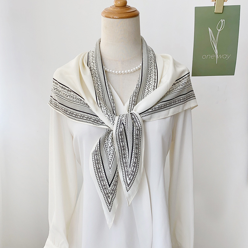 Toalla triangular delgada de sarga de moda coreana de primavera y verano