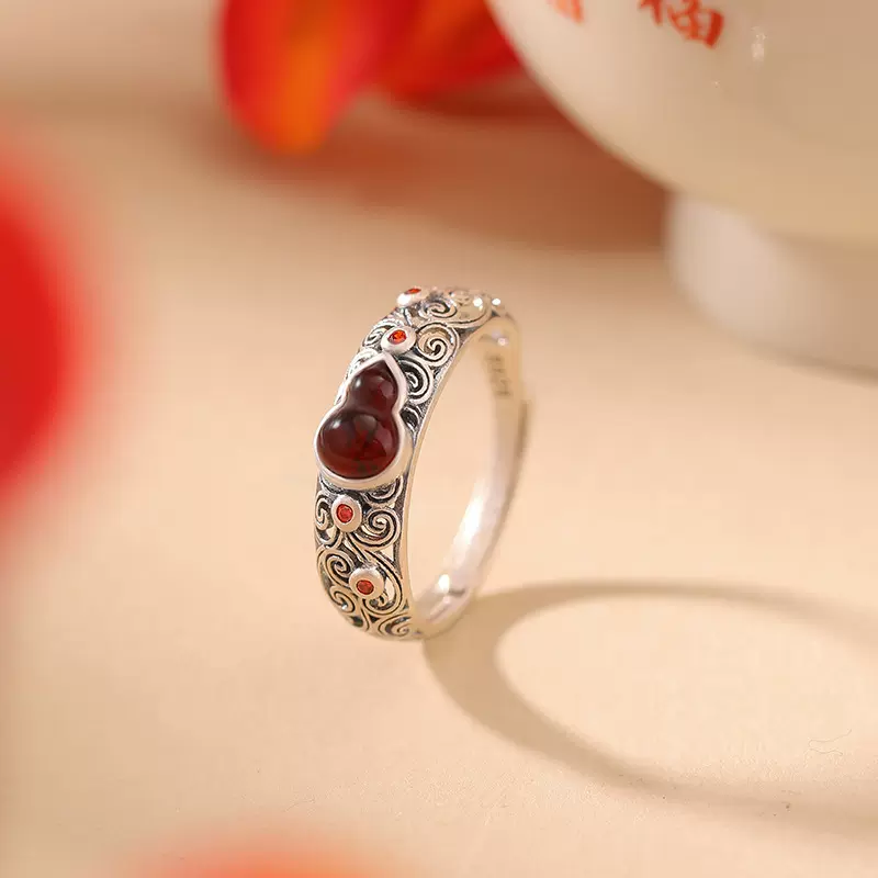悦宝珠宝S925纯银血珀复古做旧新中式祥云如意镂空葫芦戒指银指环