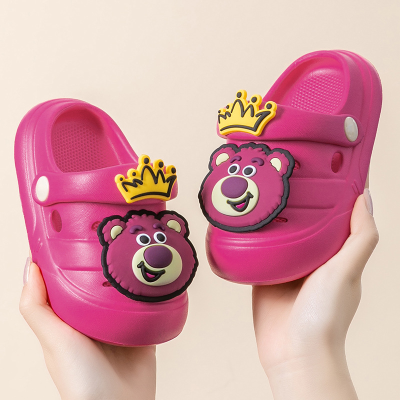 2024 nuevo cartón de dibujos animados para niños agujeros de cartón de dibujos animados suave antideslizante desodorante para usar sandalias de playa