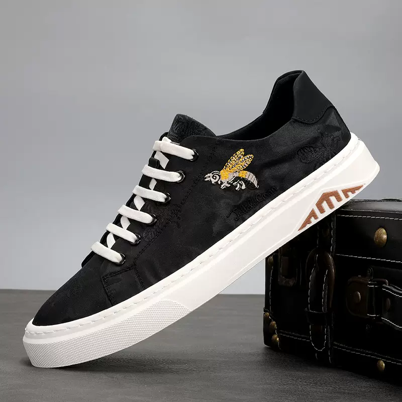 2026男鞋新款春季中国风透气格子鞋系带男鞋低帮男士休闲帆布鞋