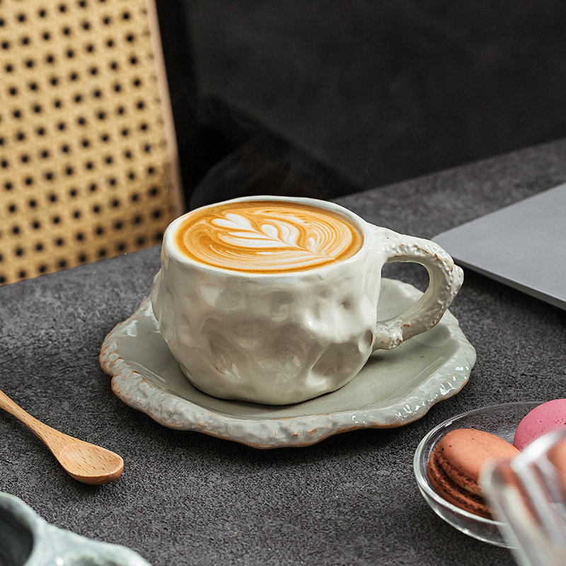 Japanese Coffee Cup and Saucer Set Accessible Luxury Afternoon Tea Ceramic Cup Home Mug Ins Style Retro Water Cup Tea Cup