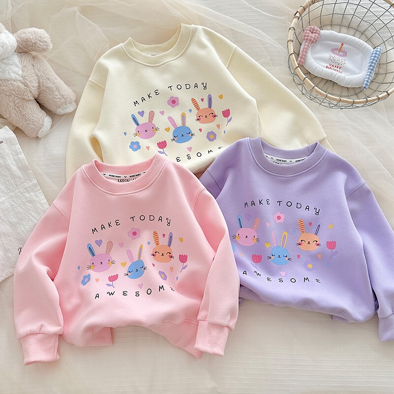 Cute Girls' Sweater Spring and Autumn 2024 New Casual Korean Style T-Shirt Baby Long Sleeve Top Winter Baby Base Shirt