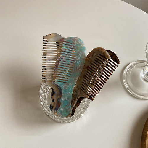 Refined and beautiful~portable~small comb that can be carried in your bag Korean ink tortoise shell color acetate board hair comb