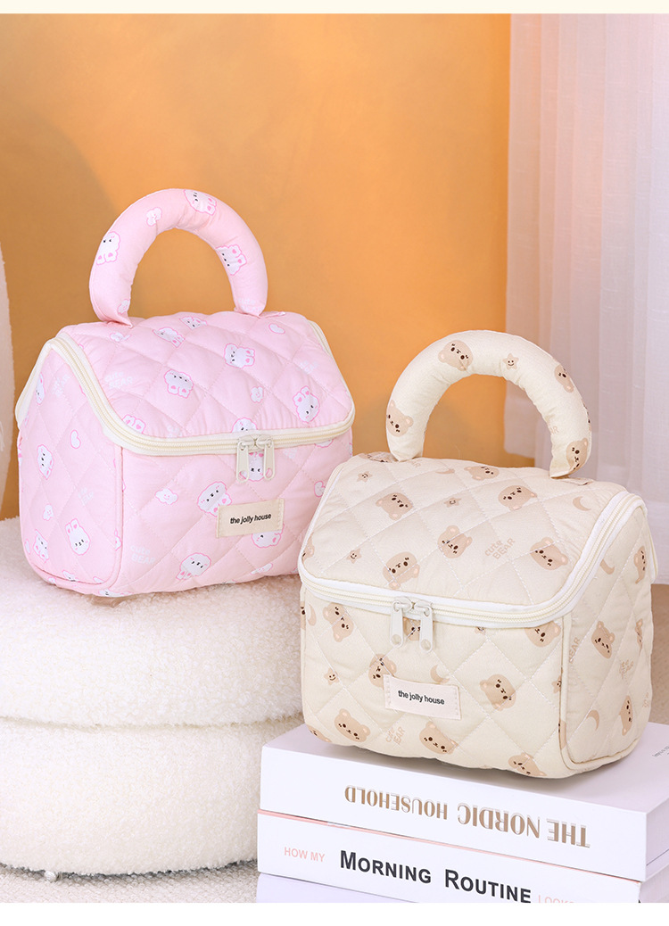 600g Weight Polyester Lining Material Sewing Thread Fashion Element Zipper Closure Type Elegant Streetwear Solid Color Polyester Sewing Thread Square Makeup Bags