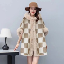876#秋冬时尚加绒加厚毛领斗篷披肩连帽格子开衫中长款毛呢外套女