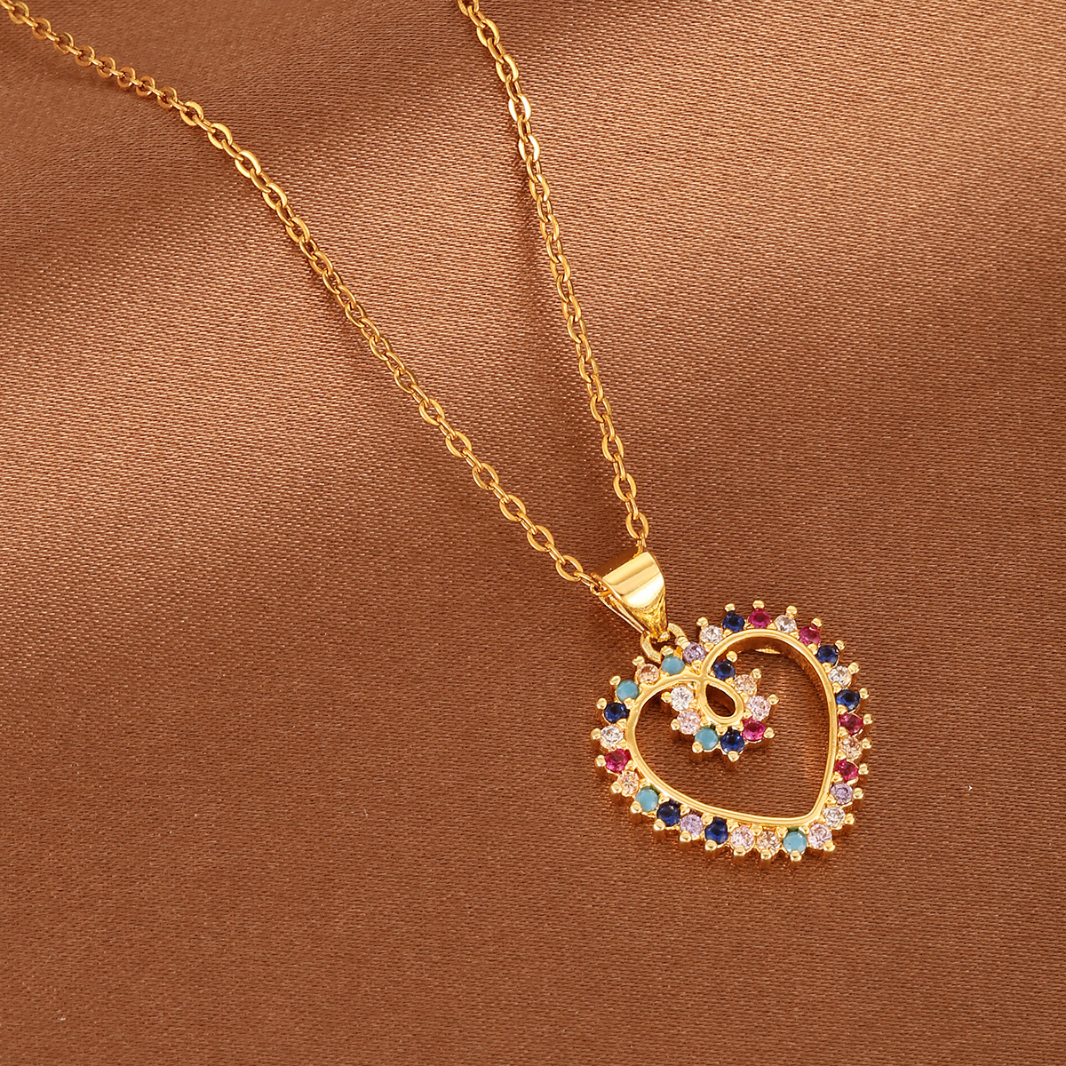 Sweet Heart Shape Copper Hollow Out Inlay Zircon Pendant Necklace 1 Piece