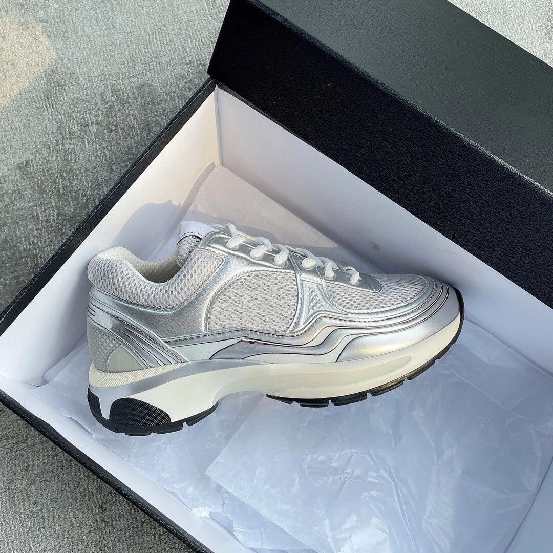 Tweed Style Gold and Silver Horn Thick-Soled Sneakers for Women 2024 New Genuine Leather Round-Toe Lace-Up Breathable Casual Versatile Sneakers