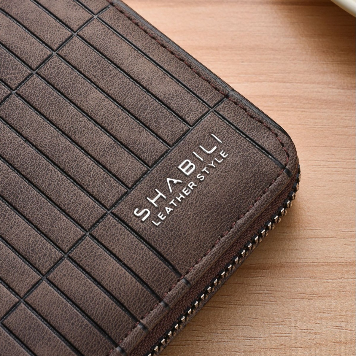 polyurethane casual retro capacious wallet with zipper