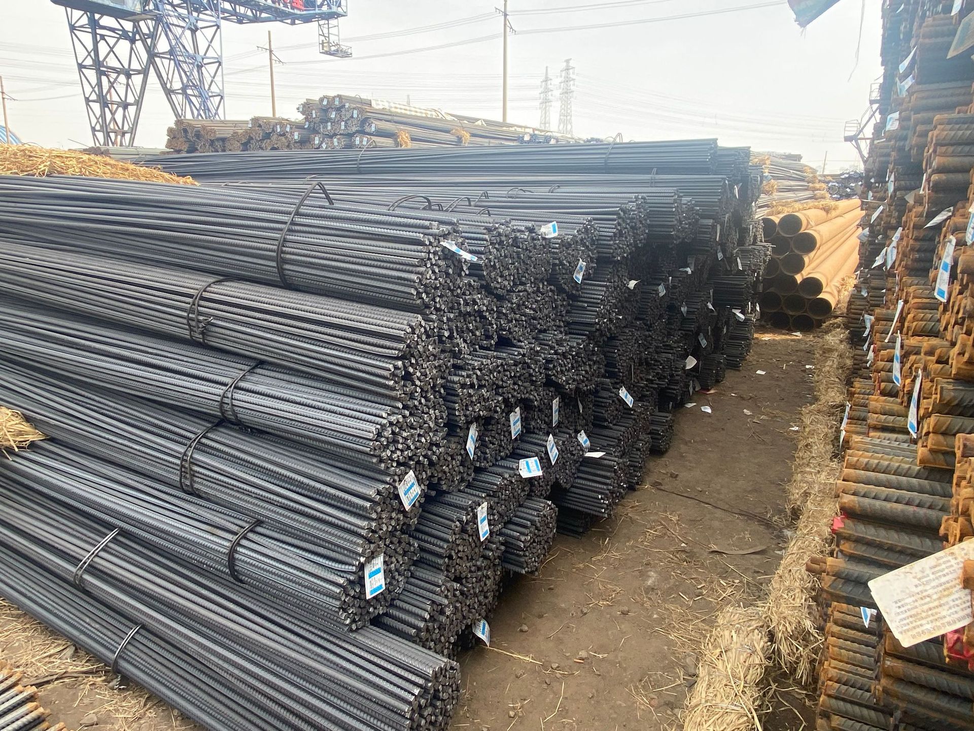 东北辽宁沈阳厂家批发螺纹钢普通热轧带肋钢HRB400三级钢高线盘螺