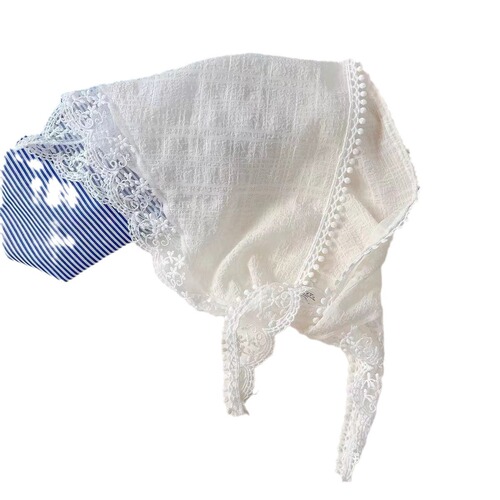 Lady's French ribbon lace triangular scarf with flowers, beige retro decorative headscarf, pastoral retro scarf with fringes