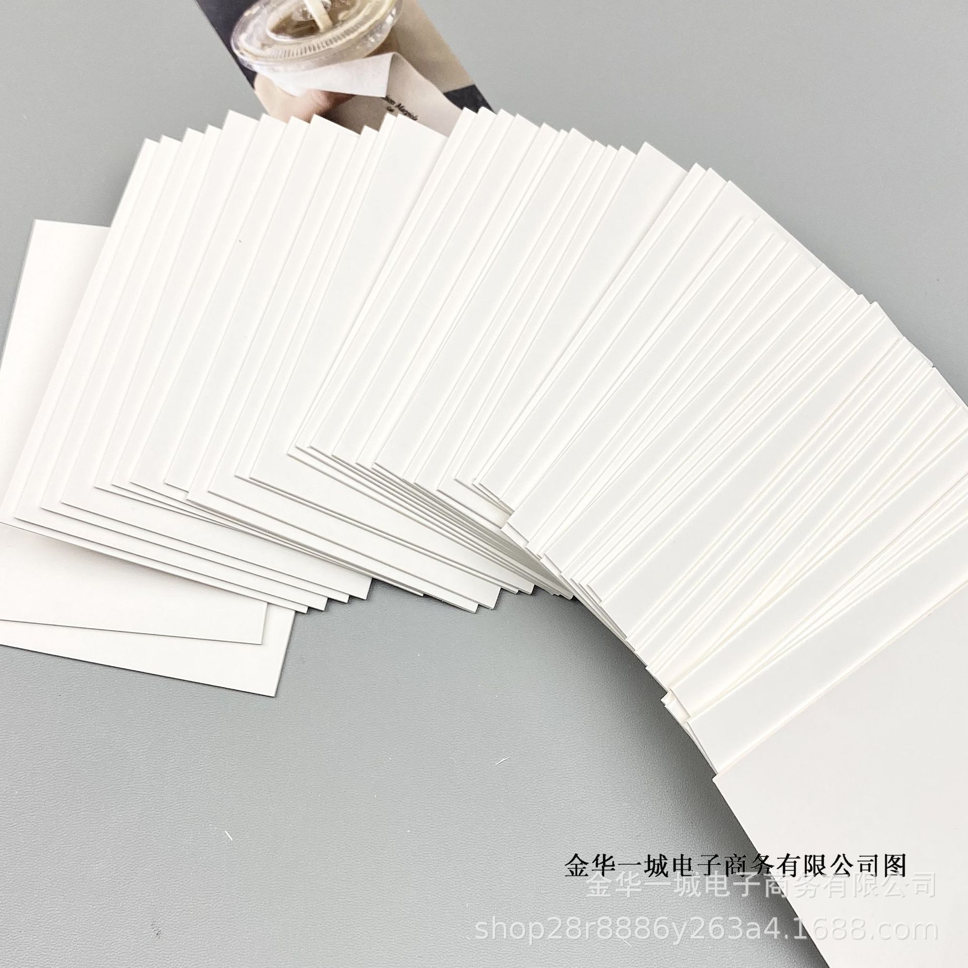Embalaje de la tarjeta, cartón duro blanco grueso, protección de tarjeta pequeña, cartón en blanco fijo, tarjeta dura sin daños de 1,5mm