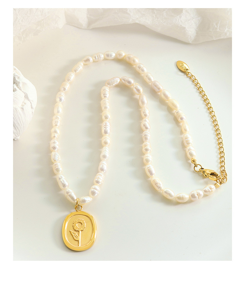 Elegant Flower Titanium Steel Gold Plated Pearl Pendant Necklace
