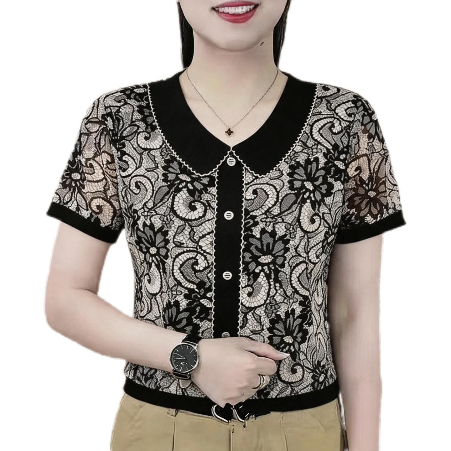 Short-sleeved, stylish, and elegant summer top for middle-aged and elderly women; loose fit, plus size.