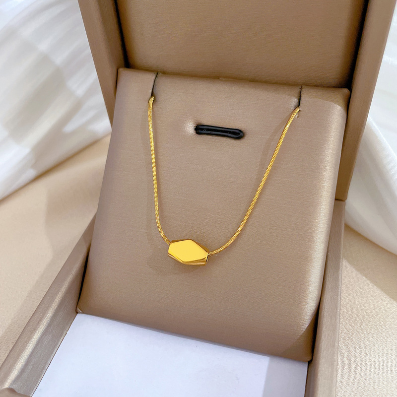 Fashion Geometric Titanium Steel Gold Plated Necklace