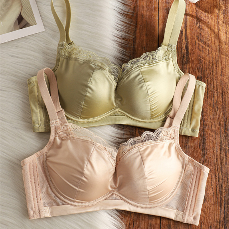 Price Control 79 100% Mulberry Silk Satin Seamless Intimates Small Breast Push-Up and Side Breast Adjustment Type Wire-Free Bra