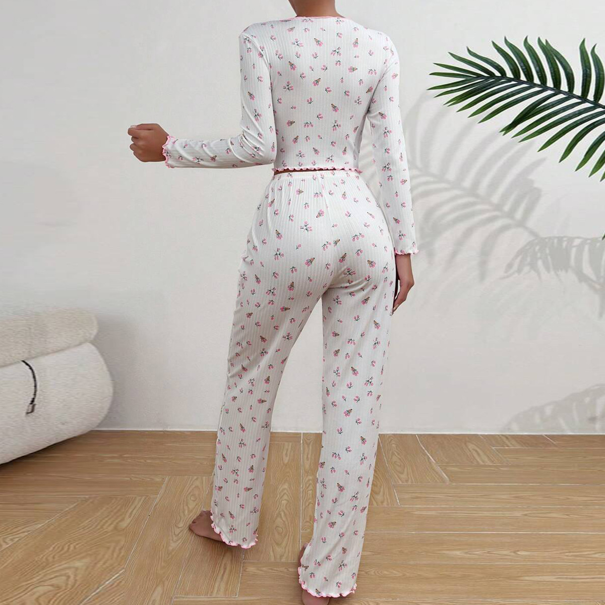 Venta caliente transfronteriza entre Europa y Estados Unidos, ropa para el hogar, pijamas de manga larga con solapa y lazo, las mujeres pueden usar pantalones, traje de dos piezas_voghion.com