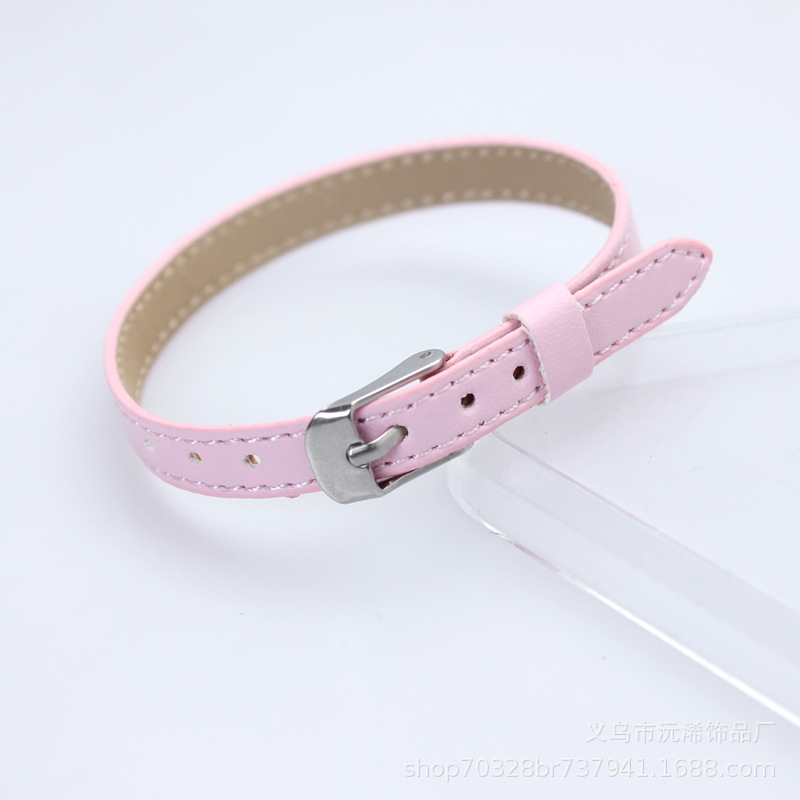 8mm模造革手首バンドpu革手環diy個性的な手帯ブレスレットはアルファベットの油滴アクセサリー部品を着ることができる