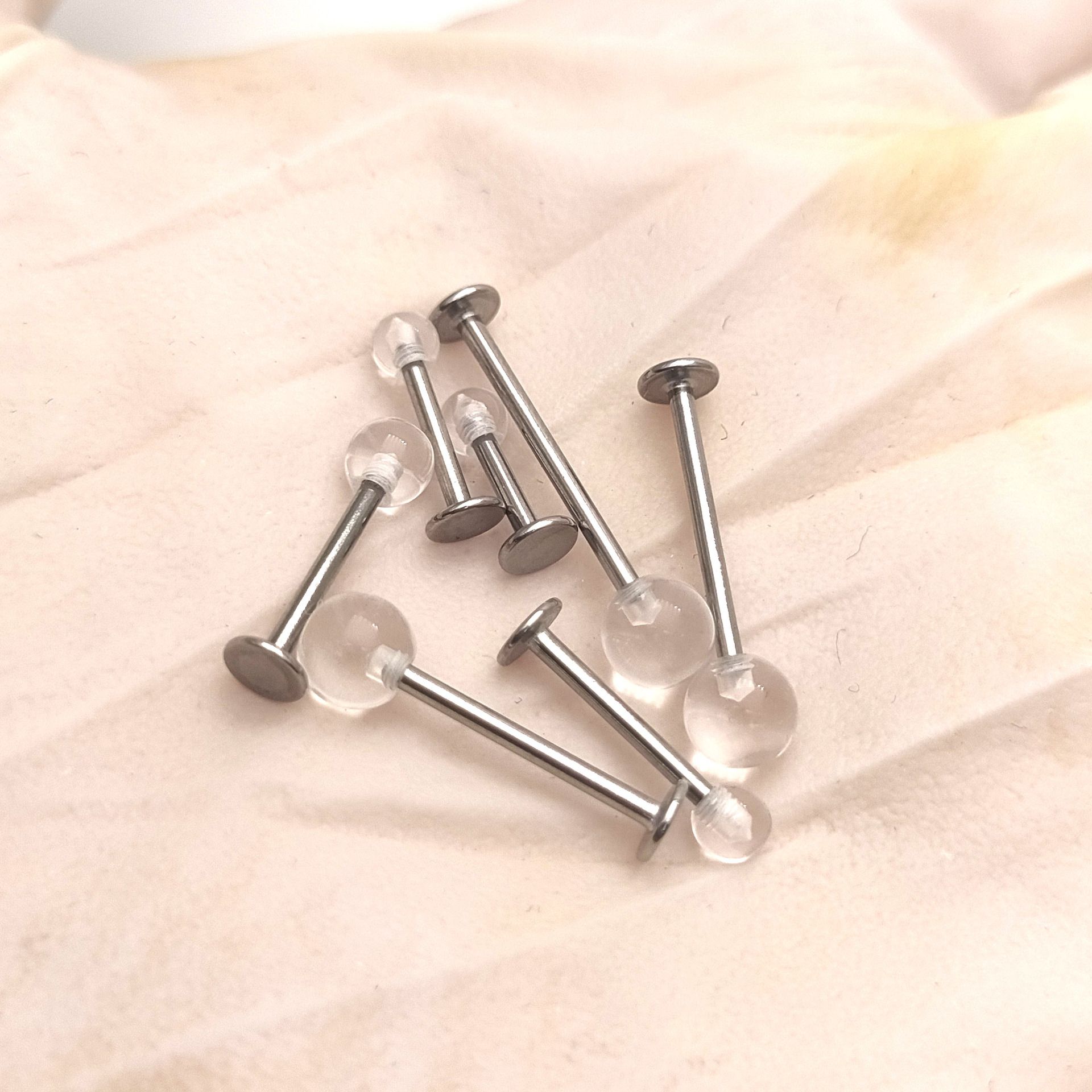 Stainless Steel Nose Stud With Acrylic Bead Piercing Jewelry_voghion.com