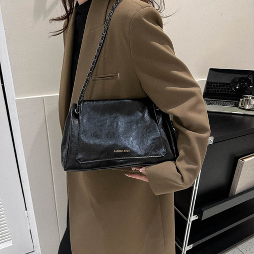 Large-capacity fashionable women's retro winter chain single shoulder crossbody bag casual texture small square bag