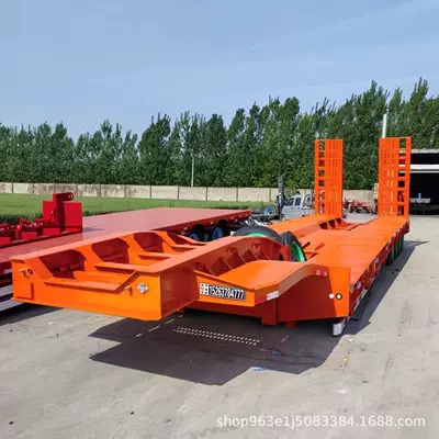 Heavy-Duty Machinery Transporter with Foldable Ağır yük qoşquları