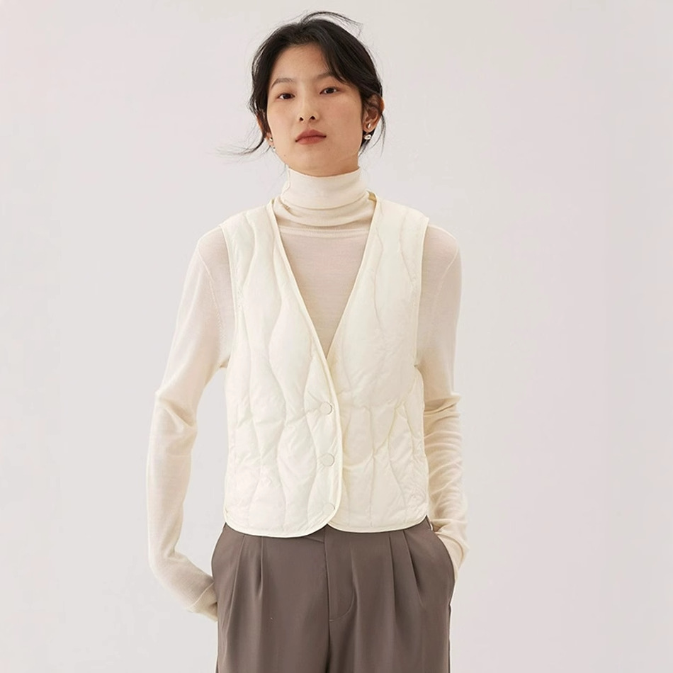 羽绒服马甲女2024新款内穿背心V领打底轻薄内搭舒适内胆坎肩