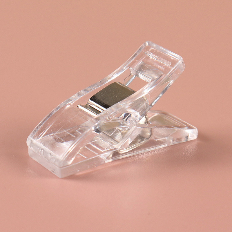 Clip de costura de borde de plástico rojo blanco de venta caliente transfronterizo Clip de hacha Clip de posicionamiento de hebilla de mosaico fuerte de cola larga 27*10