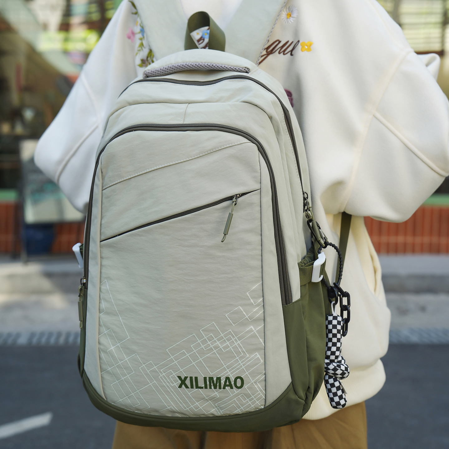 Simple and Versatile Business Travel Laptop Backpack, Large-Capacity Commuter Backpack, Trendy and Cool High School Student Backpack