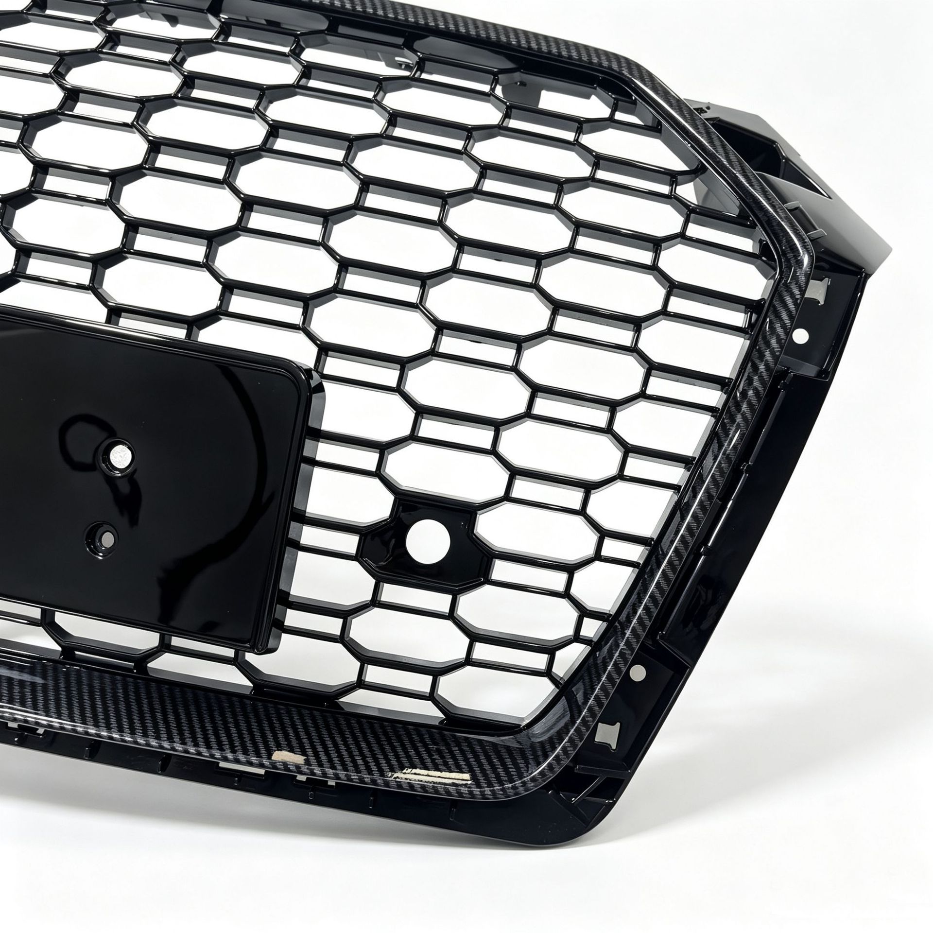 Suitable for 2018-2019 Audi A5/S5 B9 carbon fiber pattern RS5 honeycomb grille