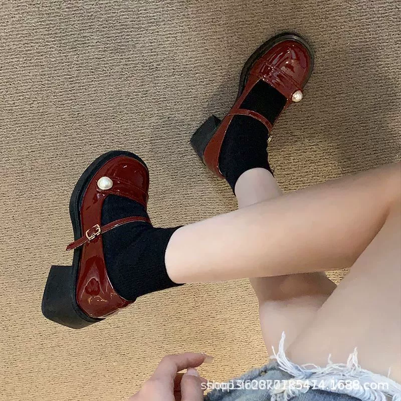 Французская весна и осень 2025 новая обувь на низком каблуке