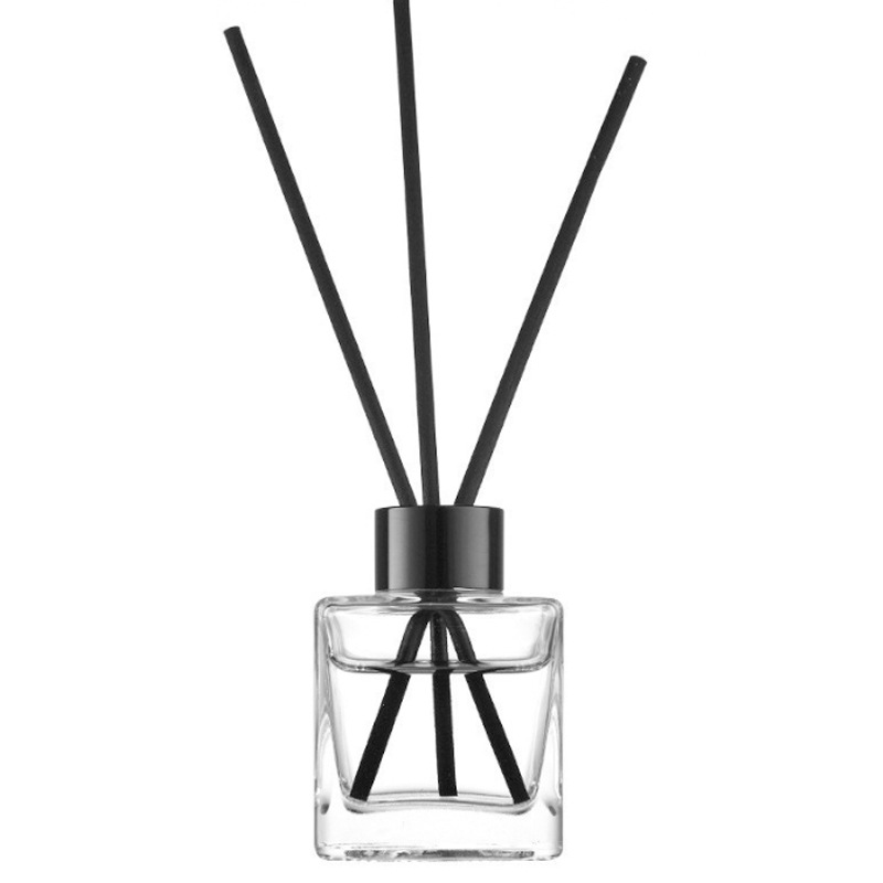 Botella de aromaterapia de vidrio transparente cuadrada, botella desnuda de alto valor, botella de expansión de ratán sin fuego, con varilla volátil al por mayor