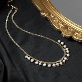 项链;手链;耳钉