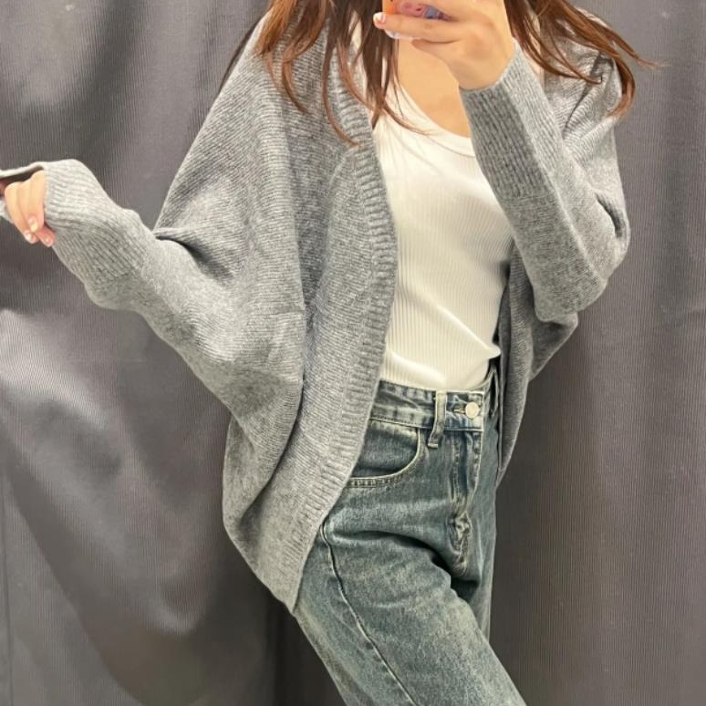 Drop Shipping Autumn and Winter Women's 3d Knitted Cardigan Outwear Air-conditioning Shirt Cocoon Bat Shirt Sweater 461084