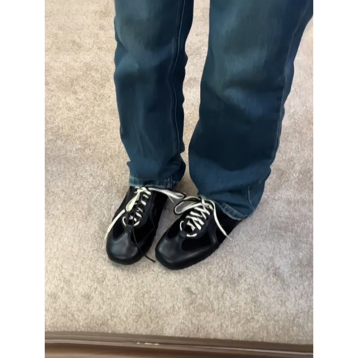 Versión de piel de vaca ~ Zapatos de entrenamiento alemanes negros retro, zapatos Forrest Gump con cordones, zapatos de deporte casuales para mujer, zapatos deportivos de todo fósforo, marea