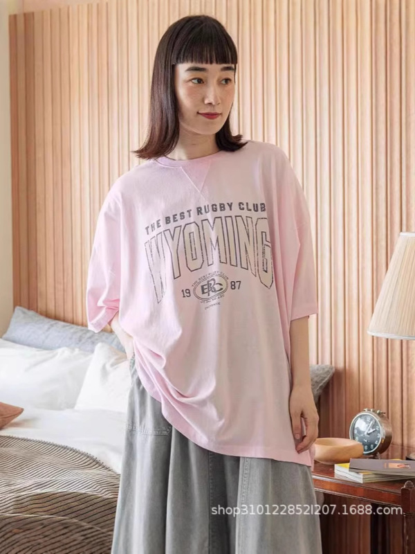 2025 新作夏日本ニコトップカジュアルレイジースタイルルーズダメージレタープリントミドル丈 Tシャツ|undefined