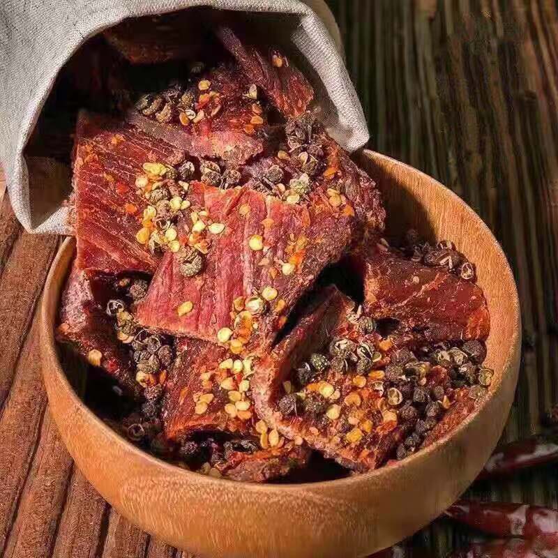 Spicy and spicy beef Shredded Air drying Dried beef spicy Spiced bulk Sichuan Province Jiuzhaigou specialty 100/250 gram