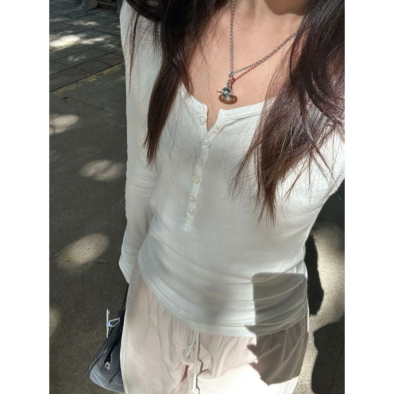 纯色U领半排扣正肩打底上衣女2025秋季简约显瘦内搭露锁骨长袖T恤|undefined