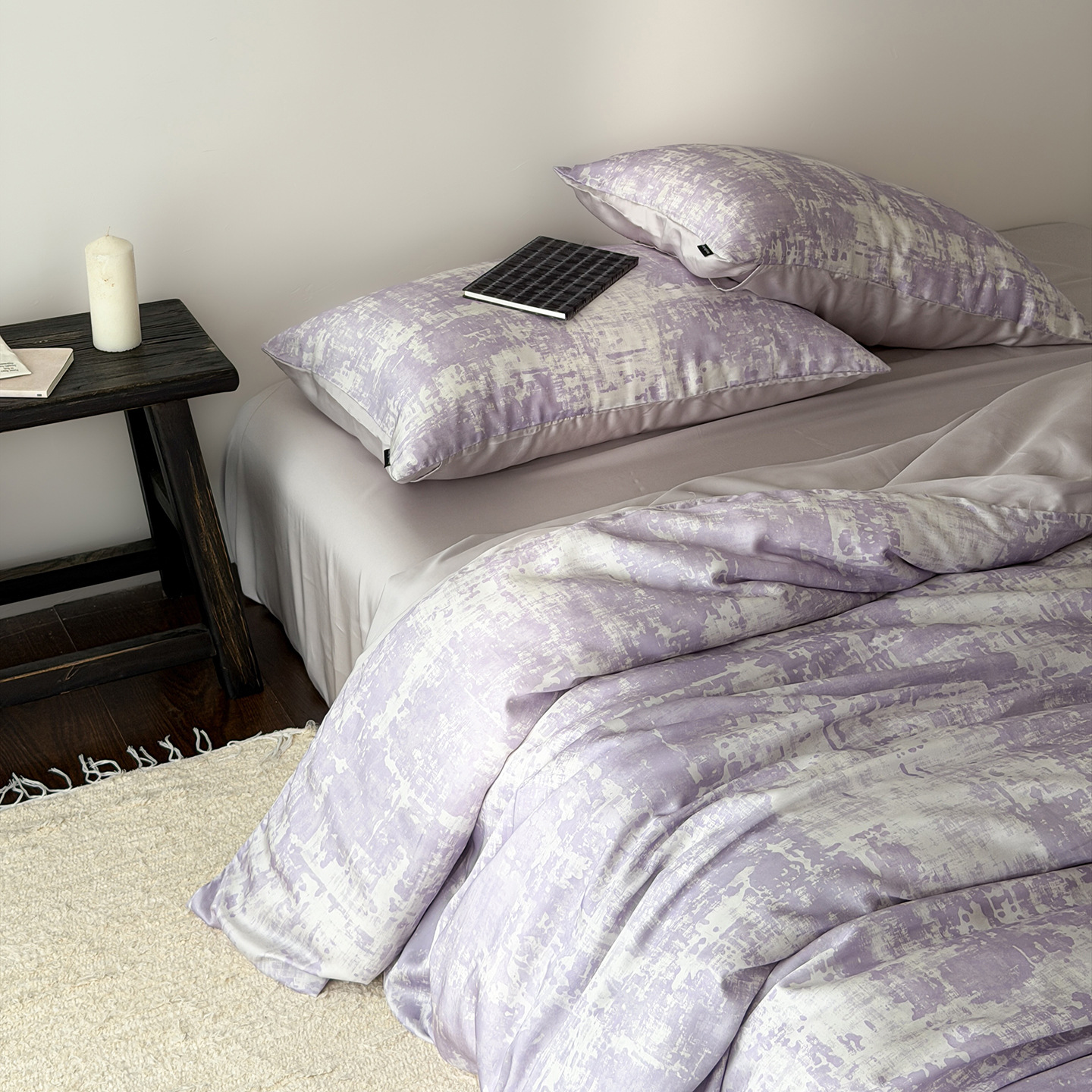 Summer Cool Ice Silk Quilt Cover High-end Lenzing Tencel 60-count Four-piece Set With Printed Design, Light Luxury, Cool To The Touch, Suitable F_voghion.com