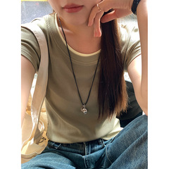 Huang Zheng 韓国風二重襟偽ツーピース半袖 Tシャツ女性のための 2025 夏ショートスリムショルダートップ 142TH419