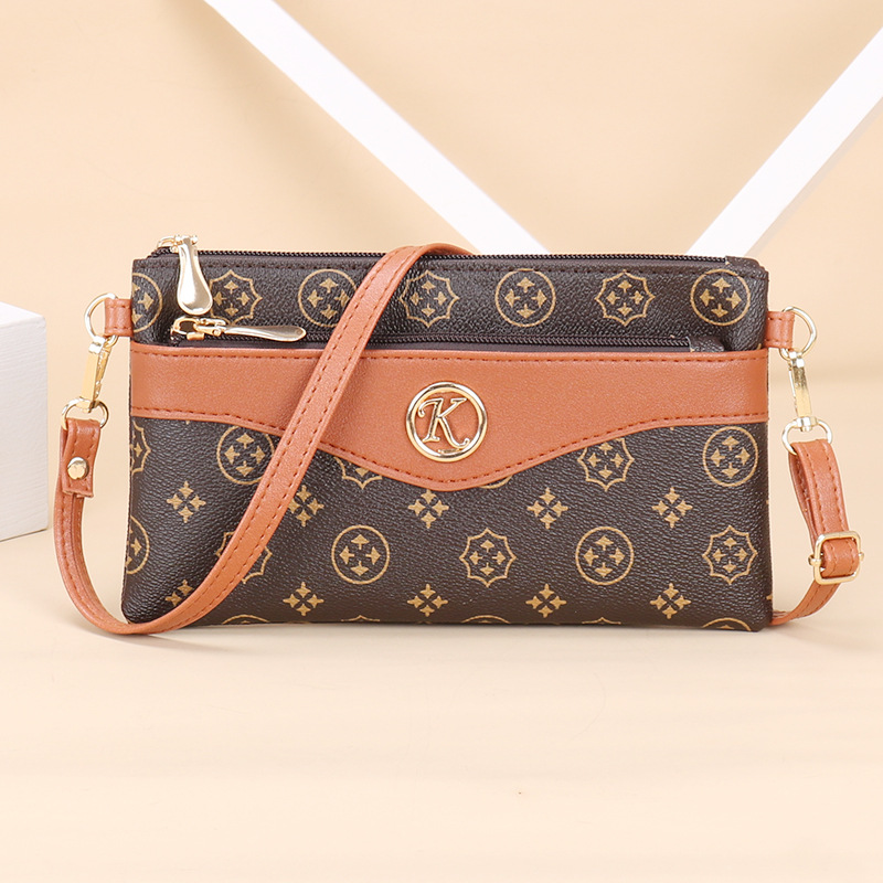 Middle aged mother's women 2024 new fashionable and atmospheric shoulder versatile crossbody bag for women's_voghion.com