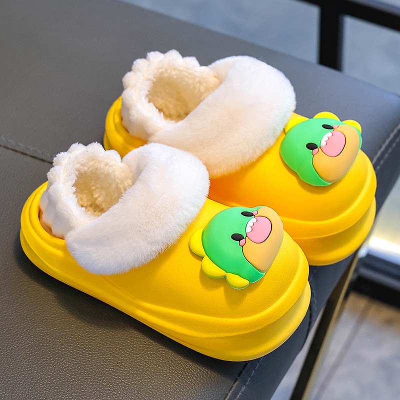 Otoño y invierno zapatillas de algodón para niños caliente y terciopelo impermeable para padres e hijos, bolsas caseras para bebés, zapatos de talón de algodón