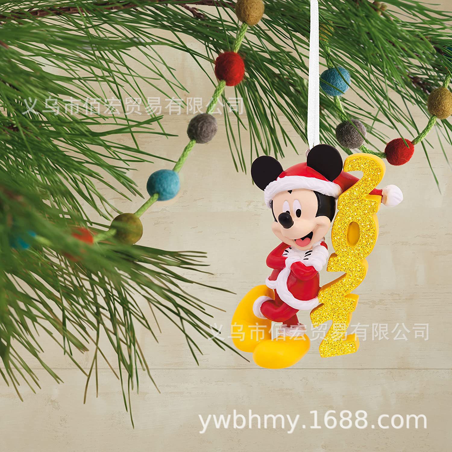 2022 nuevos productos Mickey Mouse serie de decoraciones navideñas mochilas de automóviles colgantes de árbol de Navidad regalos de decoración para el hogar