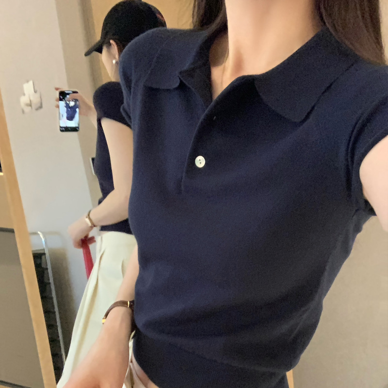 女性のための西洋スタイルのポロカラー半袖セーター 2025 夏の新しいスタイルのユニークでシックな気質の女性のためのショート T シャツトップ|undefined