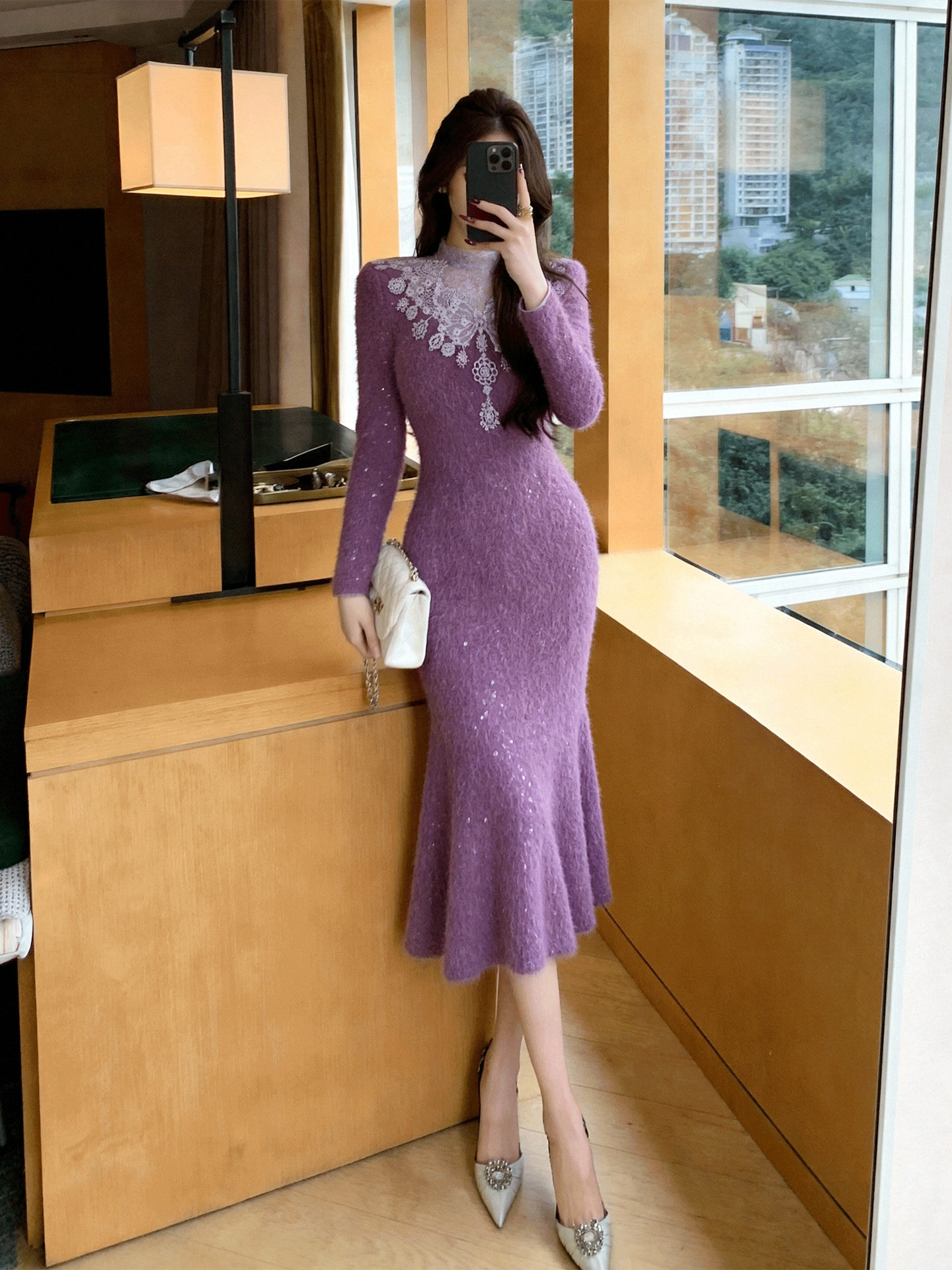 Đầm ôm body nữ cổ tròn ren chắp vá eo thon dáng dài — màu tím
