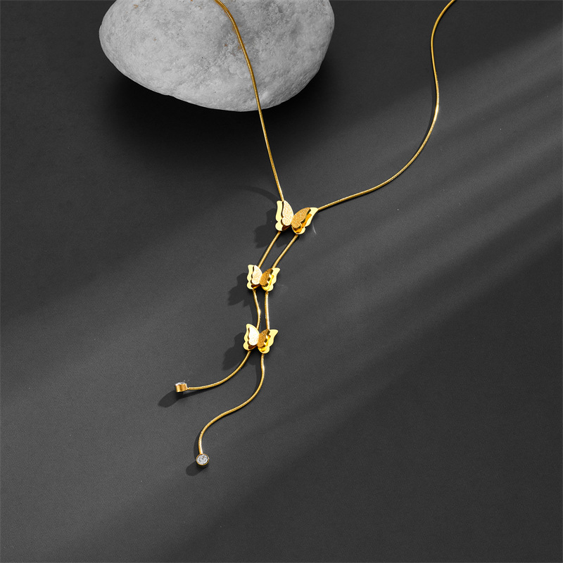 Street Occasion 304 Stainless Steel Material Butterfly Pattern PVD Coated Real Gold Plated Butterfly Titanium Steel Simple Style Waterproof Non Tarnish Titanium Steel Pendant Necklace